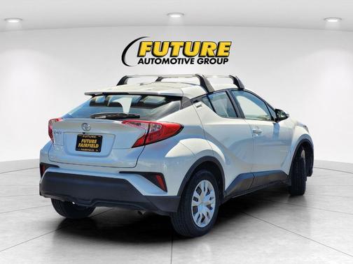2020 Toyota C-HR LE