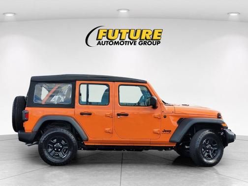 2025 Jeep Wrangler Sport