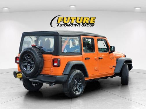 2025 Jeep Wrangler Sport