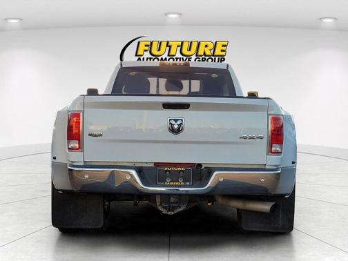 2017 RAM 3500 Laramie