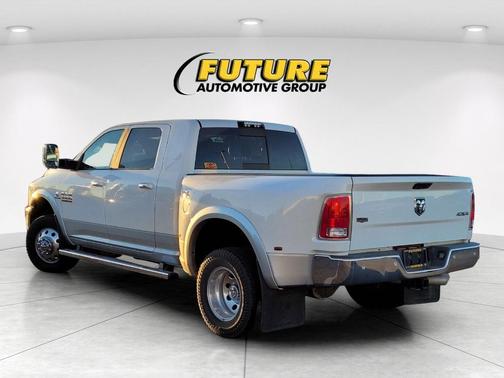 2017 RAM 3500 Laramie