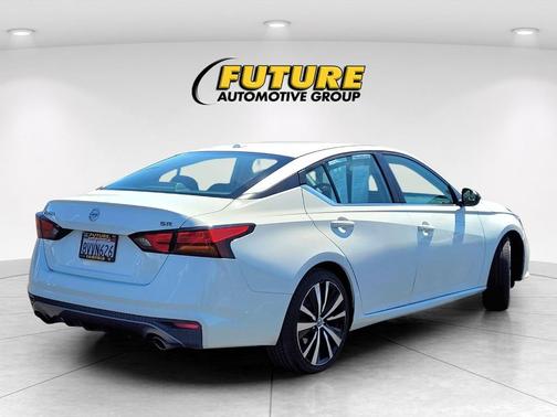 2019 Nissan Altima 2.5 SR