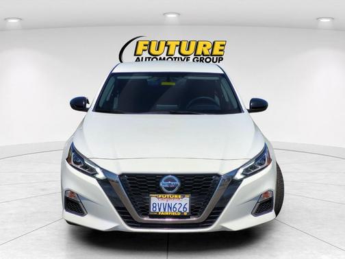 2019 Nissan Altima 2.5 SR