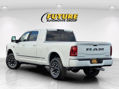 Bright White Clearcoat 2026 RAM 3500 Limited