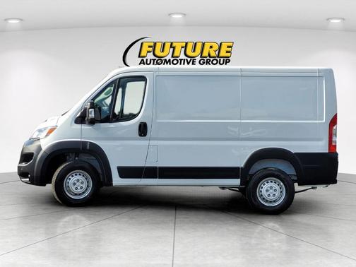 2026 RAM ProMaster 1500 Low Roof