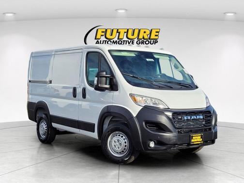 2026 RAM ProMaster 1500 Low Roof