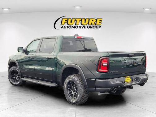 Serrano Red 2026 RAM 1500 Rebel