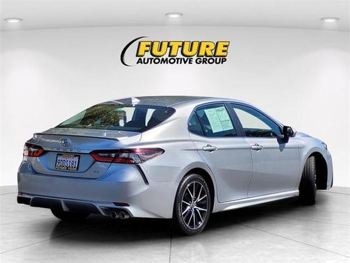 2023 Toyota Camry 