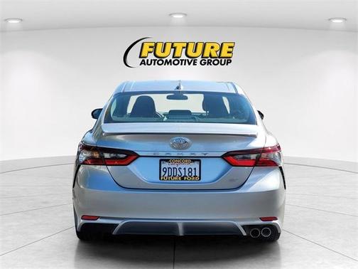 2023 Toyota Camry 