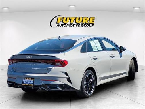 2022 Kia K5 GT-Line