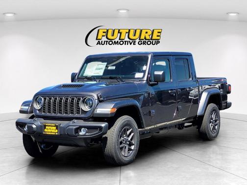 Granite Crystal Clearcoat Metallic 2026 Jeep Gladiator Sport