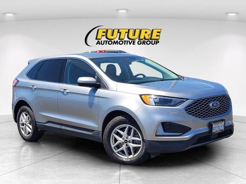 Silver Metallic 2023 Ford Edge SEL
