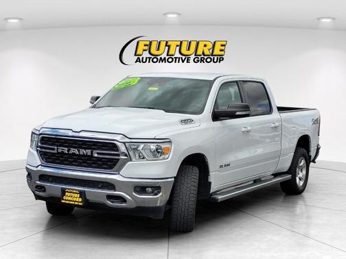 Bright White Clearcoat 2022 RAM 1500 Big Horn