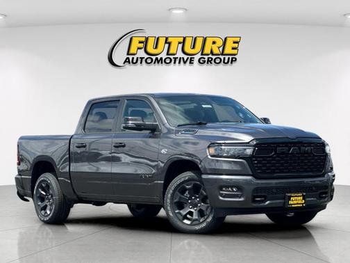 Granite Crystal Clearcoat Metallic 2026 RAM 1500 Big Horn/Lone Star