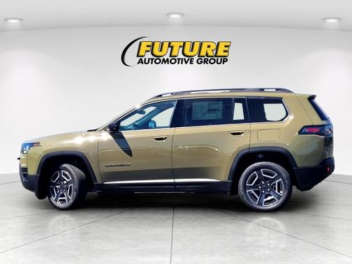 41 2026 Jeep Cherokee LAREDO/LIMITED