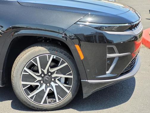 2025 Jeep Wagoneer S Limited