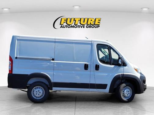 2026 RAM ProMaster 1500 Low Roof