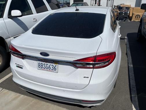 2017 Ford Fusion Energi SE Luxury