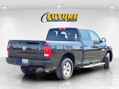 2017 RAM 1500 Express
