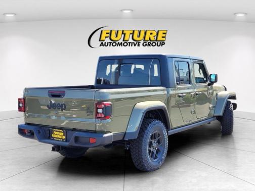 2025 Jeep Gladiator Sport