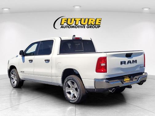 Bright White Clearcoat 2026 RAM 1500 Tradesman