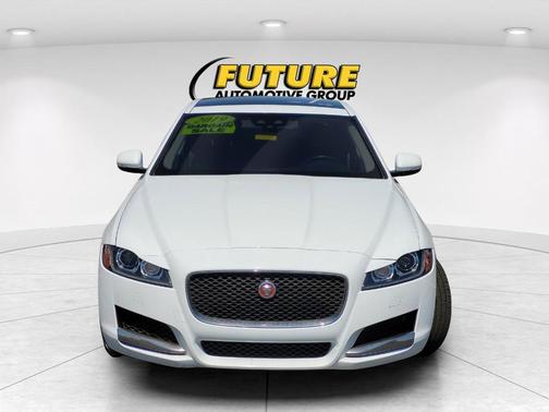 2019 Jaguar XF 25t Premium