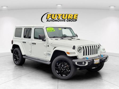 Bright White Clearcoat 2022 Jeep Wrangler Unlimited 4xe Sahara
