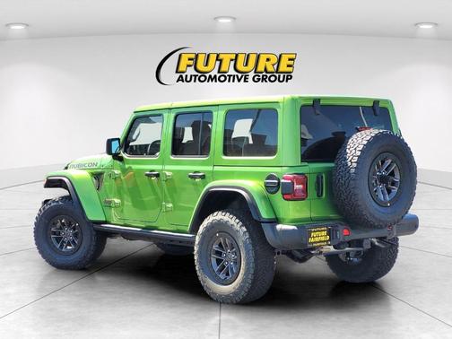 Mojito! Clearcoat 2025 Jeep Wrangler Rubicon 392