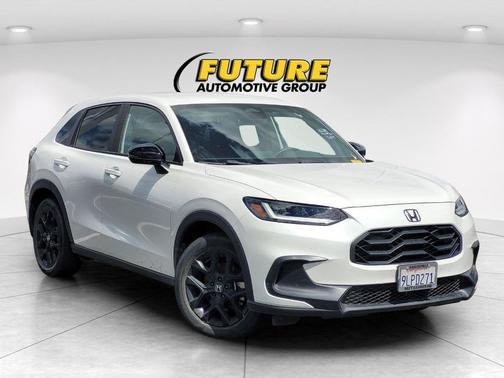 White 2024 Honda HR-V Sport