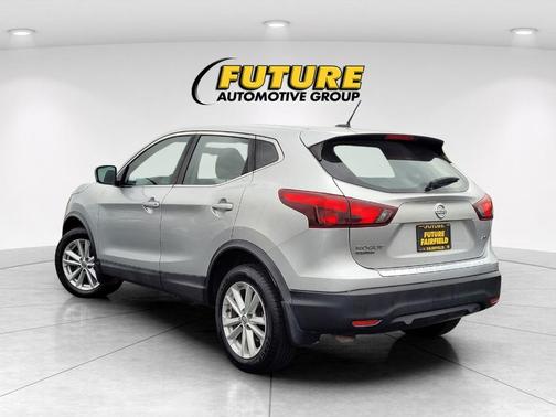 2017 Nissan Rogue Sport S