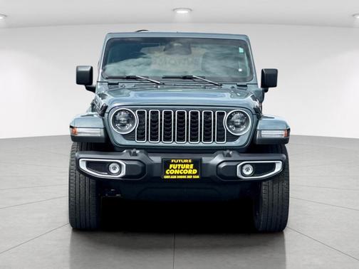 Anvil Clearcoat 2025 Jeep Wrangler 4xe Sahara