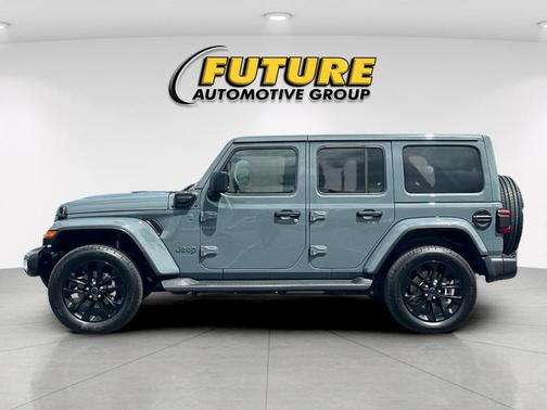 Anvil Clearcoat 2025 Jeep Wrangler 4xe Sahara
