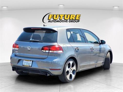 2013 Volkswagen GTI 2-Door
