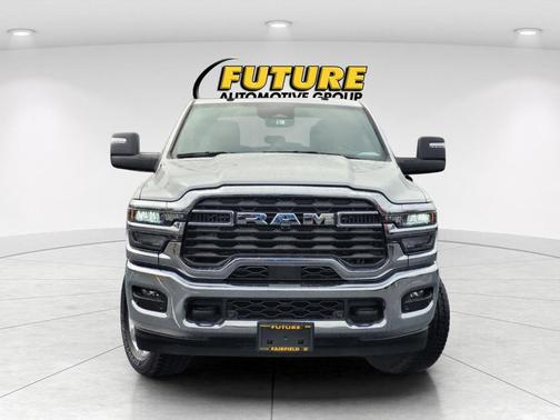 Bright White Clearcoat 2026 RAM 2500 Big Horn
