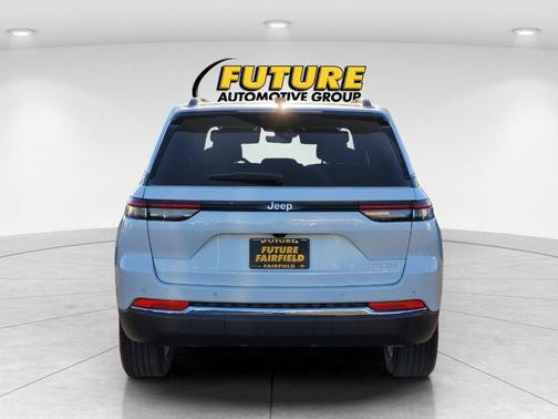 2026 Jeep Grand Cherokee L Laredo