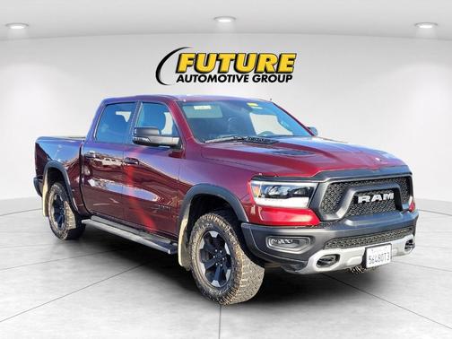 Delmonico Red Pearlcoat 2023 RAM 1500 Rebel