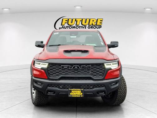 Molten Red Pearlcoat 2026 RAM 1500 RHO