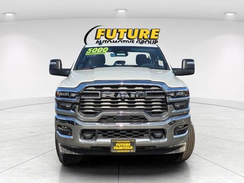 Bright White Clearcoat 2025 RAM 2500 Big Horn