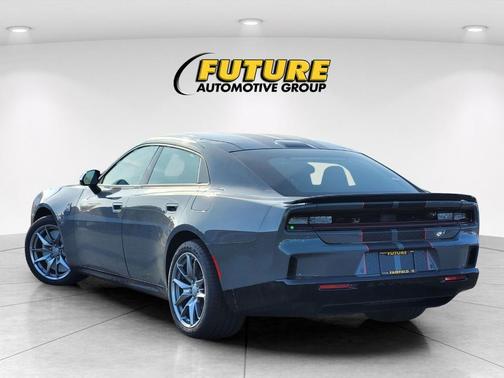 2026 Dodge Charger Daytona Scat Pack