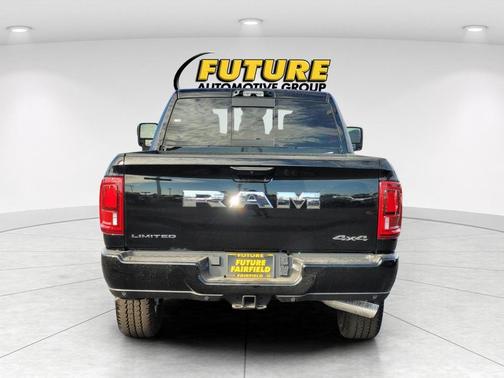 Diamond Black 2026 RAM 3500 Limited