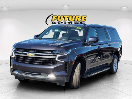 2024 Chevrolet Suburban LT