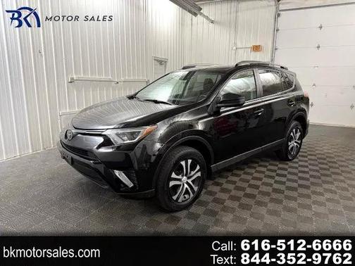 2018 Toyota RAV4 LE