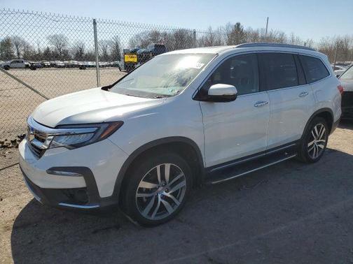 2020 Honda Pilot Touring 8-Passenger