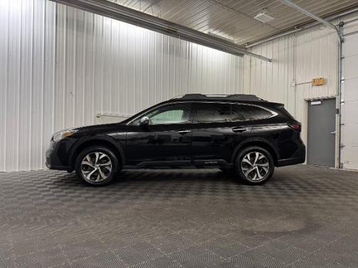 2022 Subaru Outback Touring