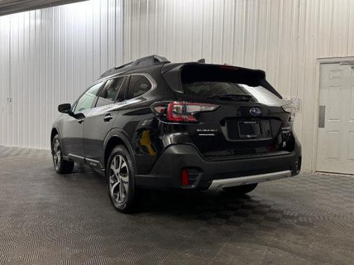 2022 Subaru Outback Touring