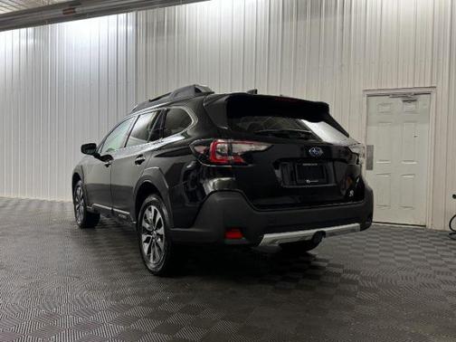 2024 Subaru Outback Touring