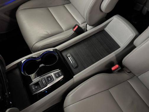 2021 Honda Pilot Touring 8-Passenger