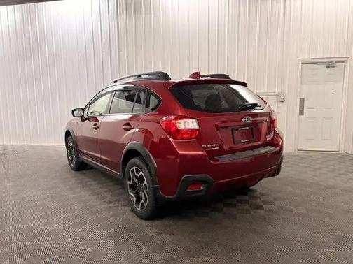 Venetian Red Pearl 2016 Subaru Crosstrek 2.0i Limited