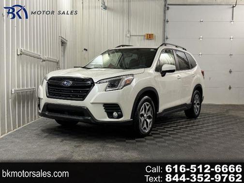 2023 Subaru Forester Premium