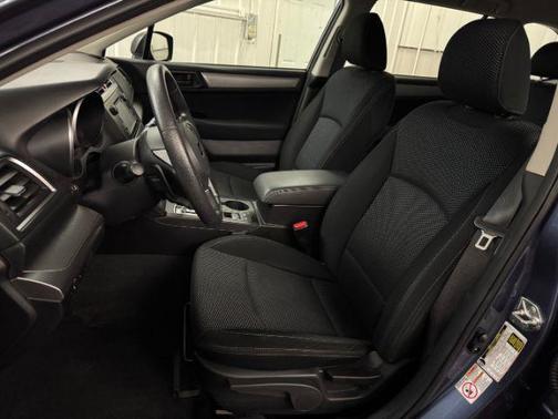 2017 Subaru Outback 2.5i